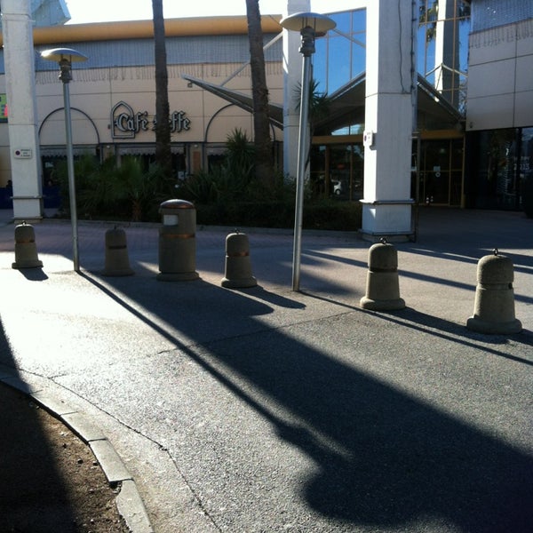 Geant casino 83400 hyeres