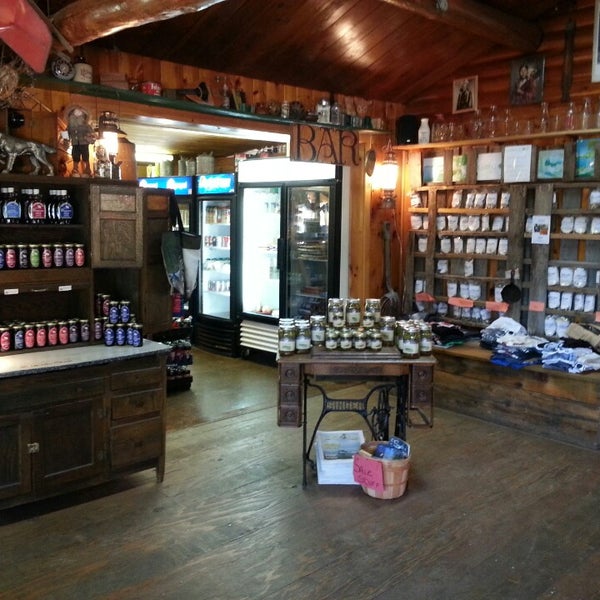 The Trail Center Resort