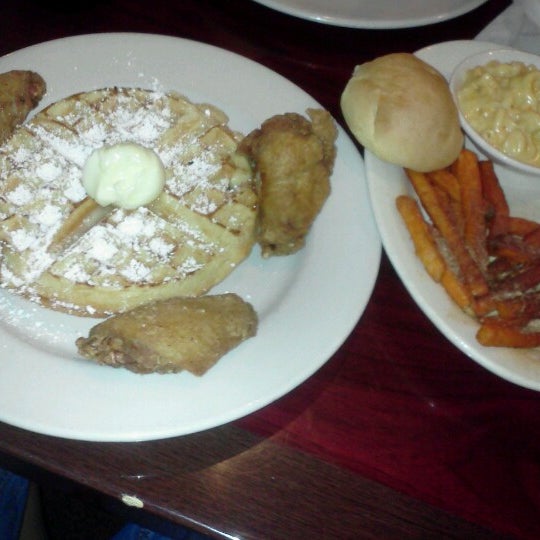 Casual Entrees American Restaurant