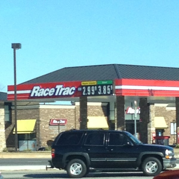 RaceTrac 1450 McEver Road,