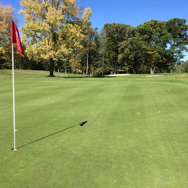 Shenandoah Country Club Golf Course in West Bloomfield