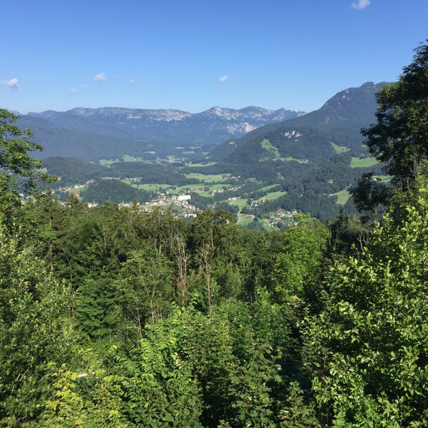 Where's Good? Holiday and vacation recommendations for Salzburg, Austria. What's good to see, when's good to go and how's best to get there.