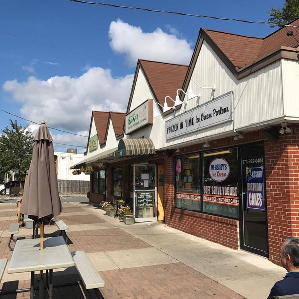 Nana's Deli & Restaurant Livingston, NJ