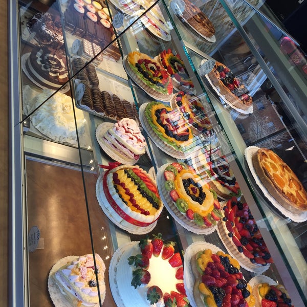 Pastries by Randolph Waverly Hills 9 tips