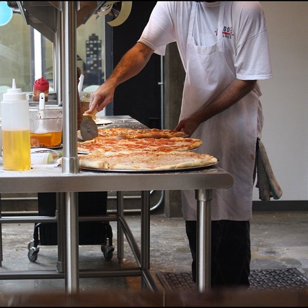 Aldo's Pizza Pies Downtown Memphis 100 S Main St 101