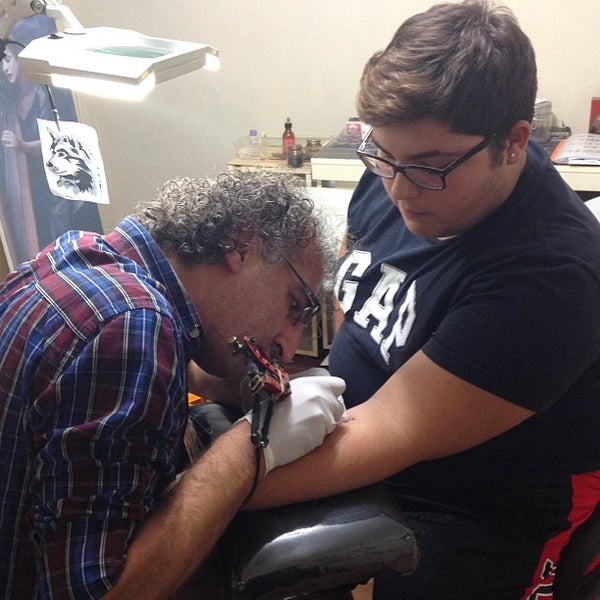tattoo bir tattoo parlor tattoo bir tattoo parlor