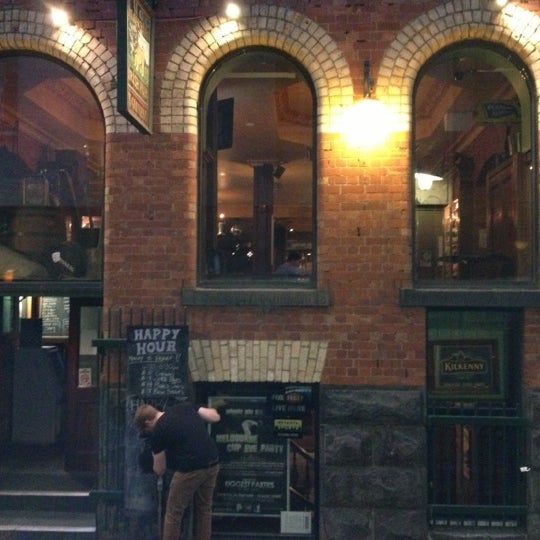Pugg Mahones Irish Pub Melbourne CBD Melbourne VIC