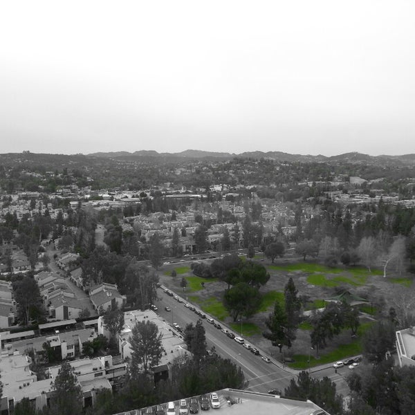 Woodland Hills, CA Woodland HillsWarner Center 10 tips