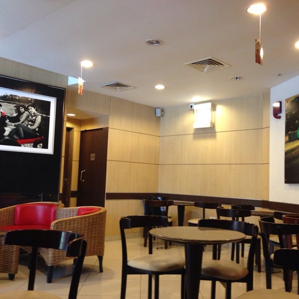 Photo Taken At Cafe Coffee Day By Thowfeeq J On 8 26 2013 Photo Taken At Cafe Coffee Day By Thowfeeq J On 8 26 2013