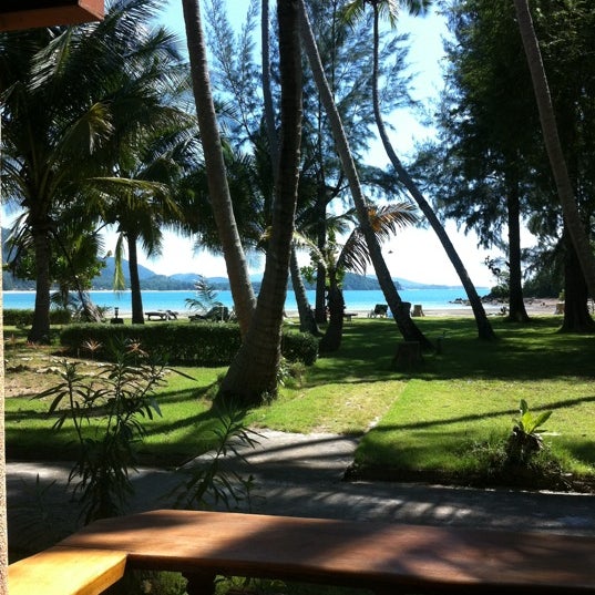 Photos At Kaw K Beach Resort Sala Dan จ งหว ดกระบ Photo Taken At Kaw K Beach Resort By Apichai S On 1 4