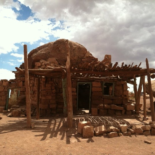 Cliff Dwellers Lodge - Marble Canyon, AZ