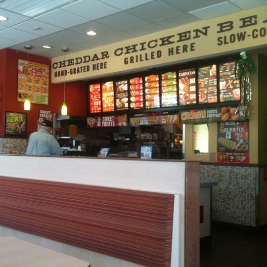 Del Taco Fast Food Restaurant in Los Angeles