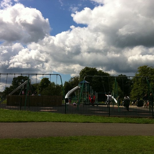 Cassiobury Park Paddling Pools & Playground Watford, Hertfordshire