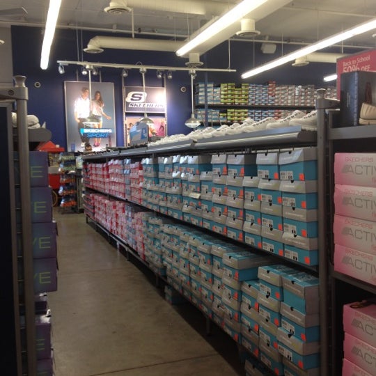skechers factory outlet stores