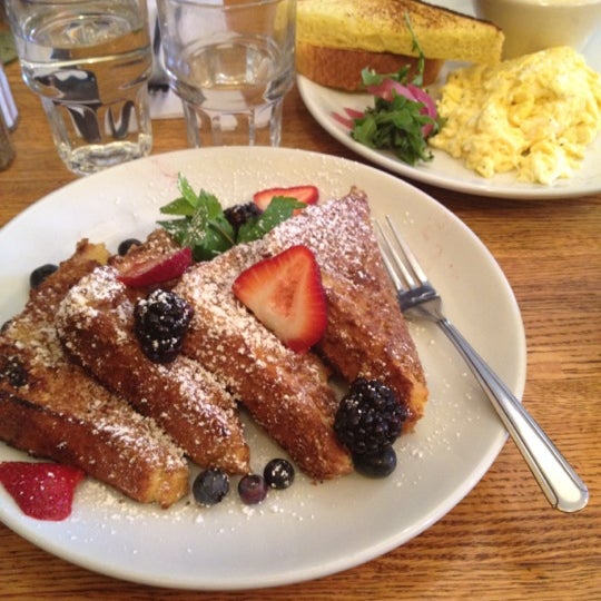 Peaches Restaurant BedfordStuyvesant Brooklyn, NY