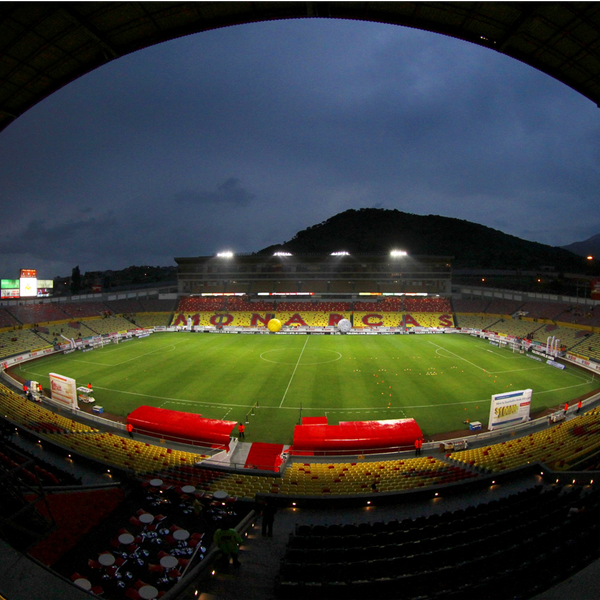 Estadio Morelos Morelia'da Futbol Stadyumu