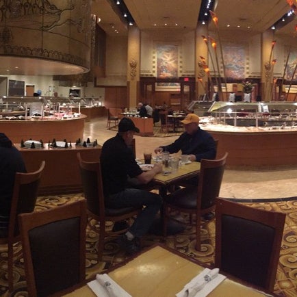 restaurants in hollywood casino st louis