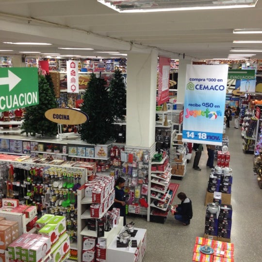 CEMACO Metro 15 Tienda de muebles/artículos para el hogar en Guatemala