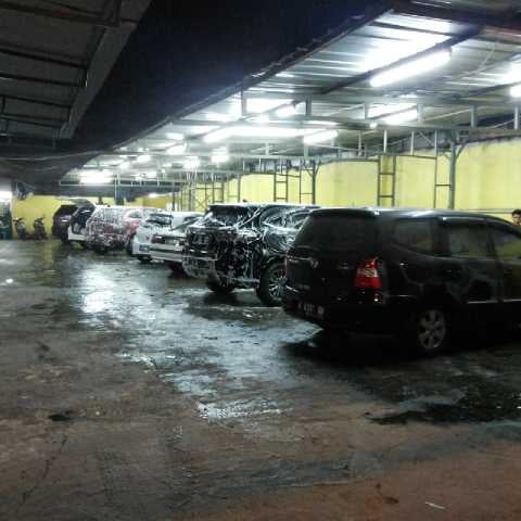 Cuci Mobil 24 Jam - Pencucian Mobil di Jakarta Barat