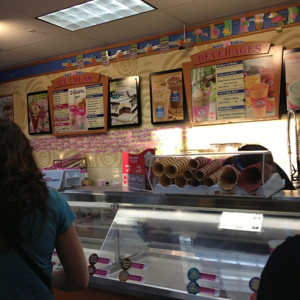 BaskinRobbins Ice Cream Shop in Fairfield