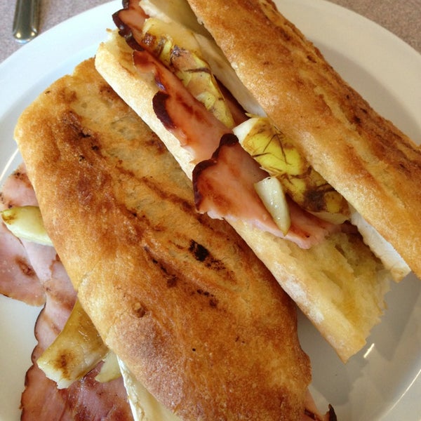 La Patisserie Bakery in Saint Paul