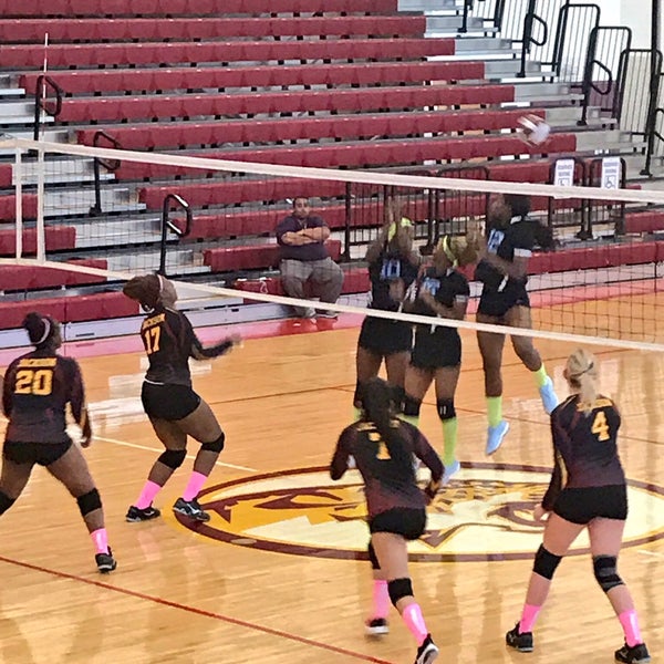 Maynard Jackson High School Grant Park 4 tips from 363 visitors