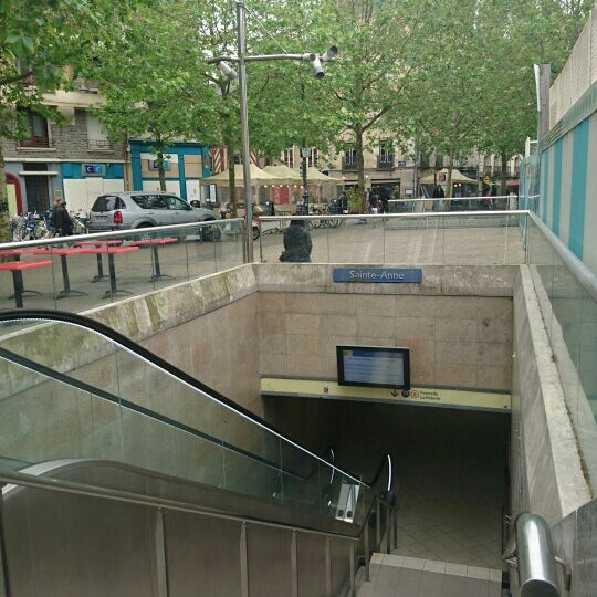 Métro SainteAnne ⓐ Centre 2 tips from 184 visitors