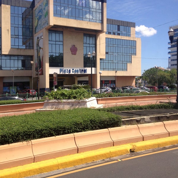 Plaza Central Shopping Mall in Piantini