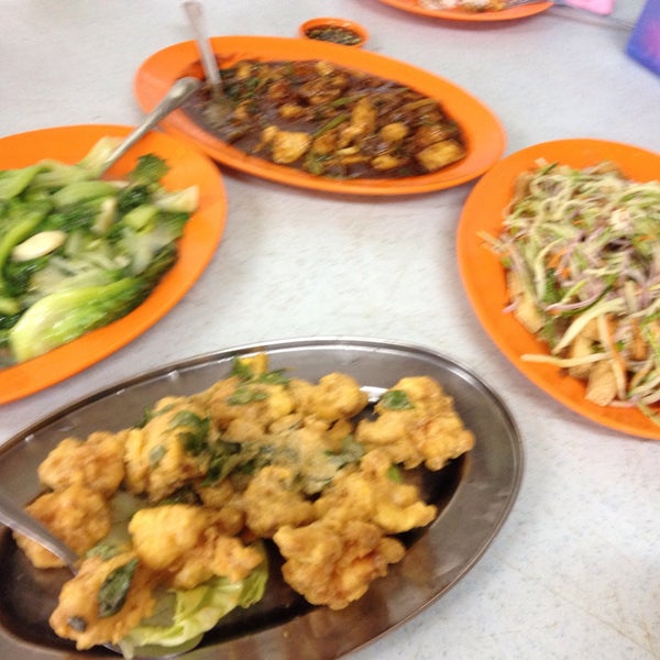 Muhibbah Seafood Restaurant - 13 tips from 447 visitors