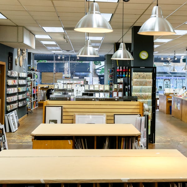 Annie�s Art and Frame Shop Ballard 3 tips