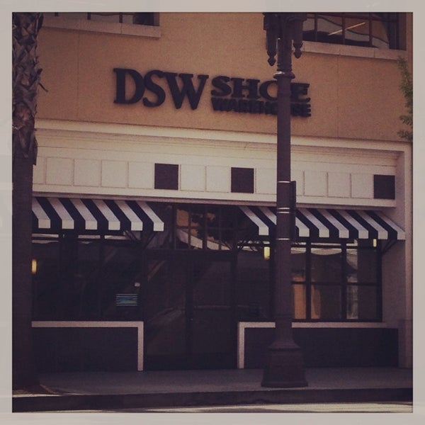DSW Designer Shoe Warehouse Pasadena Civic Center