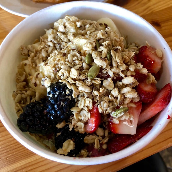 Cream And Sugar Cafe 5 tips from 108 visitors