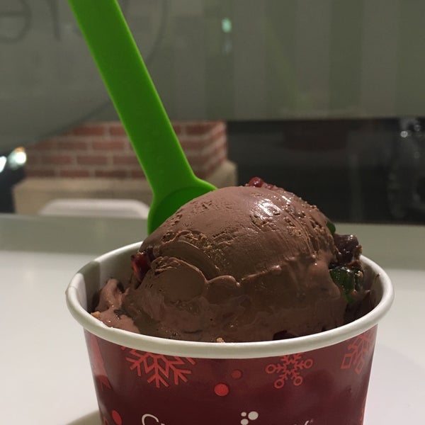 Creamistry Ice Cream Shop in UptownGalleria