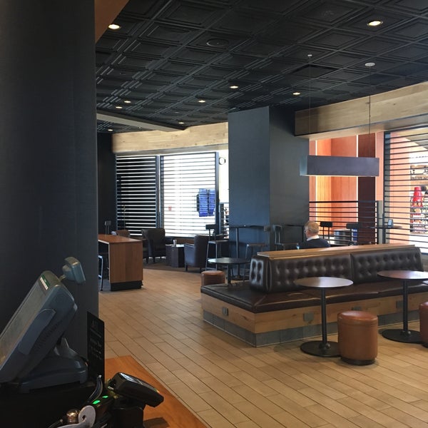 Starbucks Terminal A/B 5 tips from 490 visitors