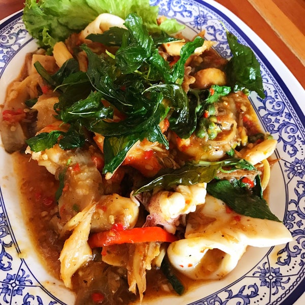 Where's Good? Holiday and vacation recommendations for Petchaburi, Thailand. What's good to see, when's good to go and how's best to get there.