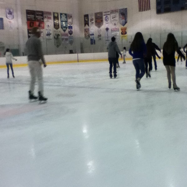 Ontario Ice Skating Arena Skating Rink in Ontario