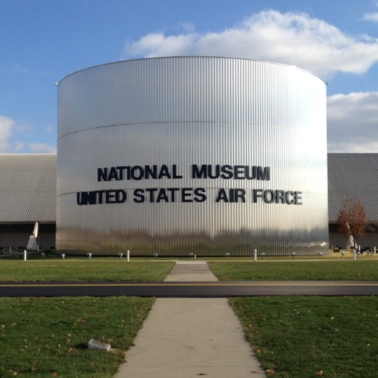 What are some features of the National Museum of the USAF?