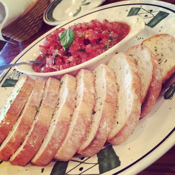 Olive Garden 1580 N Main St