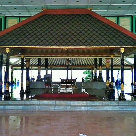 Kraton Ngayogyakarta Hadiningrat 220 tips