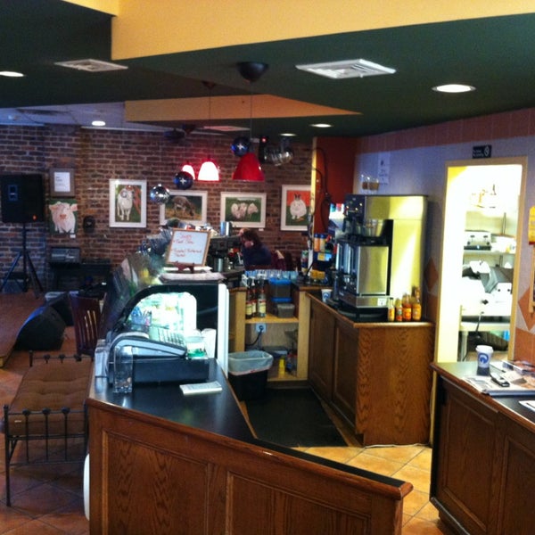 BeanRunner Cafe Café