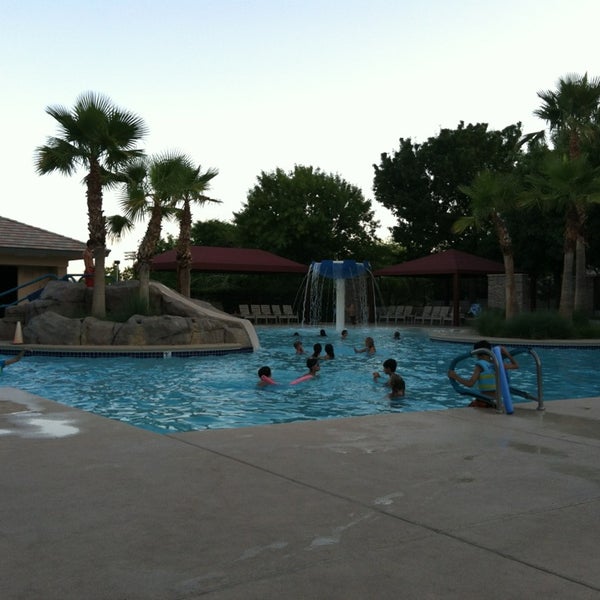 willows pool