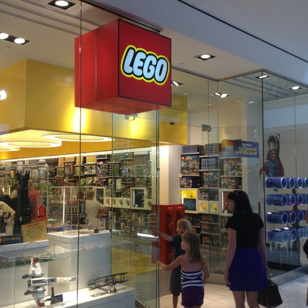 The LEGO Store - Toy / Game Store