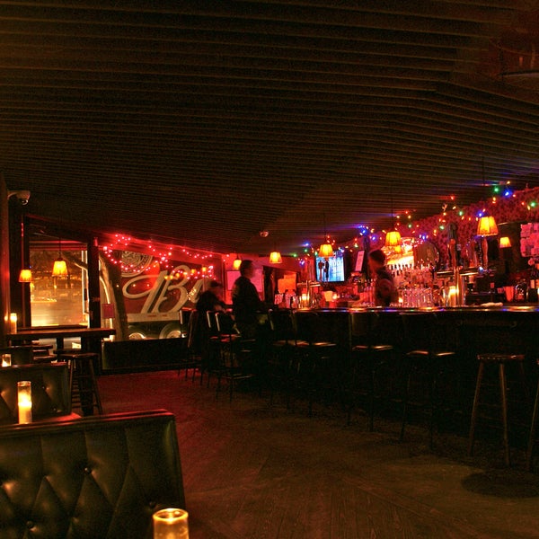 Macri Park - Gay Bar in Williamsburg