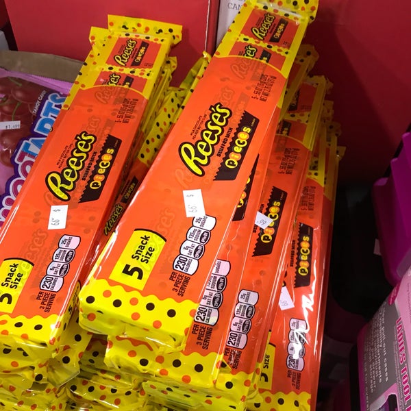 B & G Discount Hardware Store in Schoolcraft