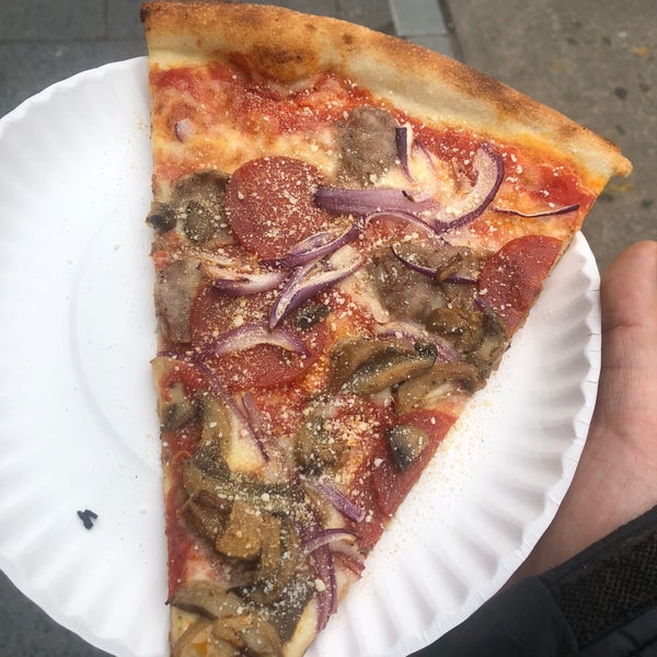 Joe's Pizza Williamsburg Brooklyn, NY