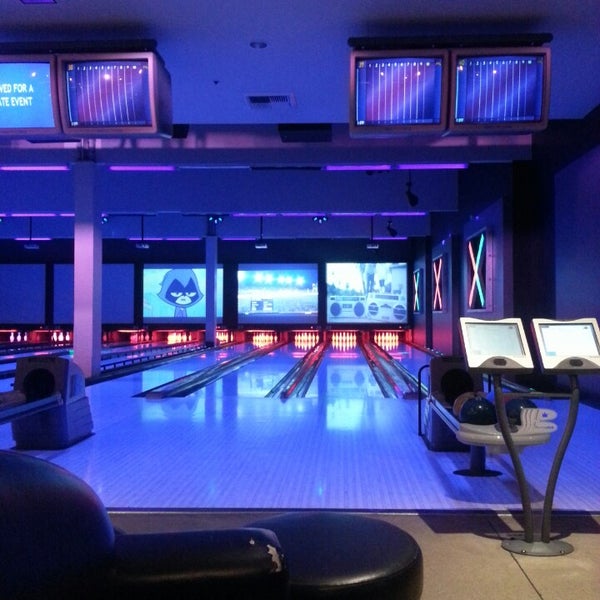 bowling alleys that have billiards near me