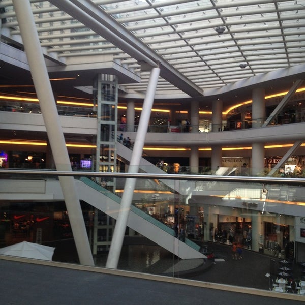 Reforma 222 - Shopping Mall in Mexico City, DF