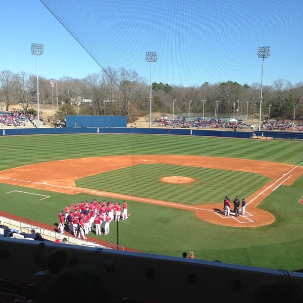 OxfordUniversity Stadium / Swayze Field 9 tips from 609 visitors