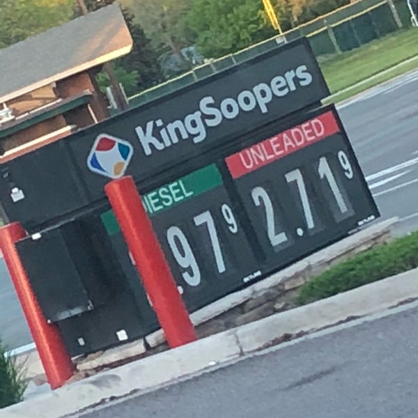 King Soopers Gas Station / Police Chase Through Northwest