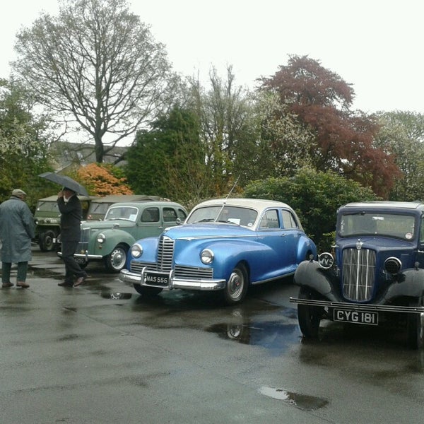 Haworth Main Street Keighley Main St.